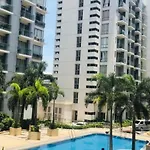 One Palm Tree Villas Condominium - Studio 9Th Fl With Balcony - Across Terminal 3 Airport