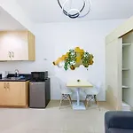 1Br Condotel W/ Balcony Sm Light Residences -Lt06