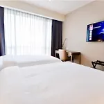 The Hotel At Acqua Novotel Tower 2