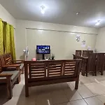 Homey Staycation In Taguig