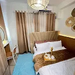 Walking Distance To Moa - Duxe Suite Staycation6