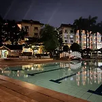 Cozy 2Br Condo Free Pool Access