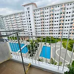 Field Residences 1Bedroom Condo-Free Wifi, Near In Naia Terminal