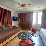 Miranamin Nest Banaba Suite - Garden View, Shared Kitchen, Pet Friendly