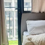 Condo In Pasay With Pool View
