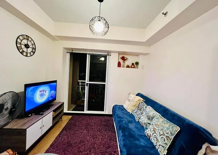 1 Bedroom Condo Unit At The Celandine Condominium Near Ayala Cloverleaf Mall