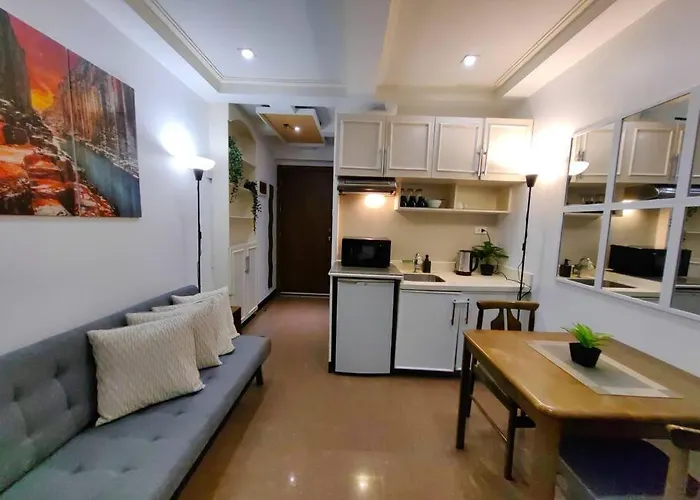 1Br Condotel Ridgewood Towers Taguig City #Rw05