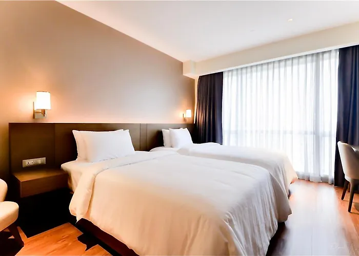 The Hotel At Acqua Novotel Tower 2