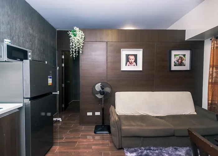 2 Bedroom Makati Central Urban Playground Air Residence Gym Swim Park 1949