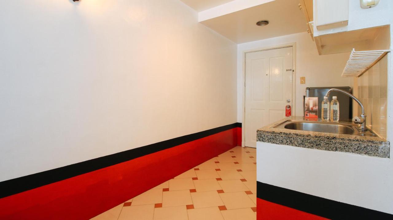 Reddoorz At The Providence Tower Hotel