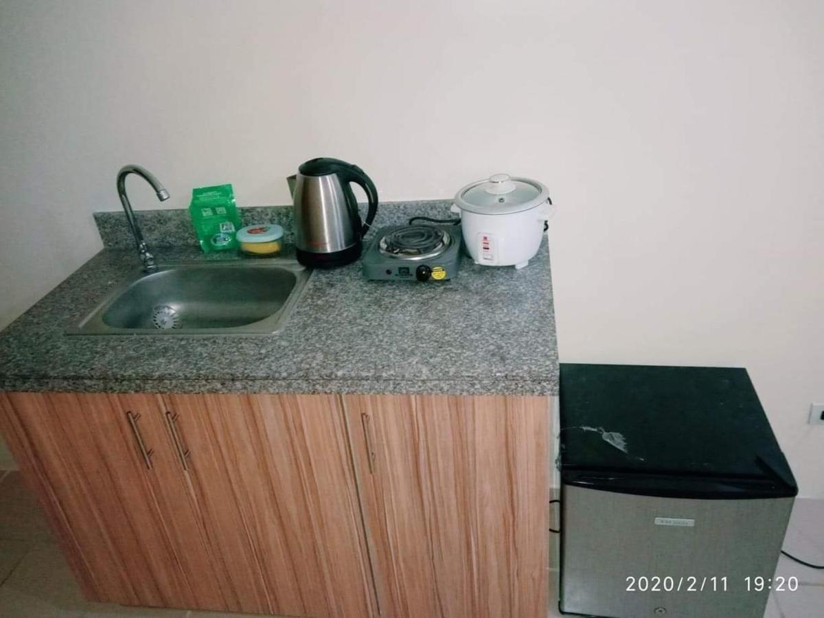 Urban Deca Tondo By Gracey's Place Unit 3 * Manila