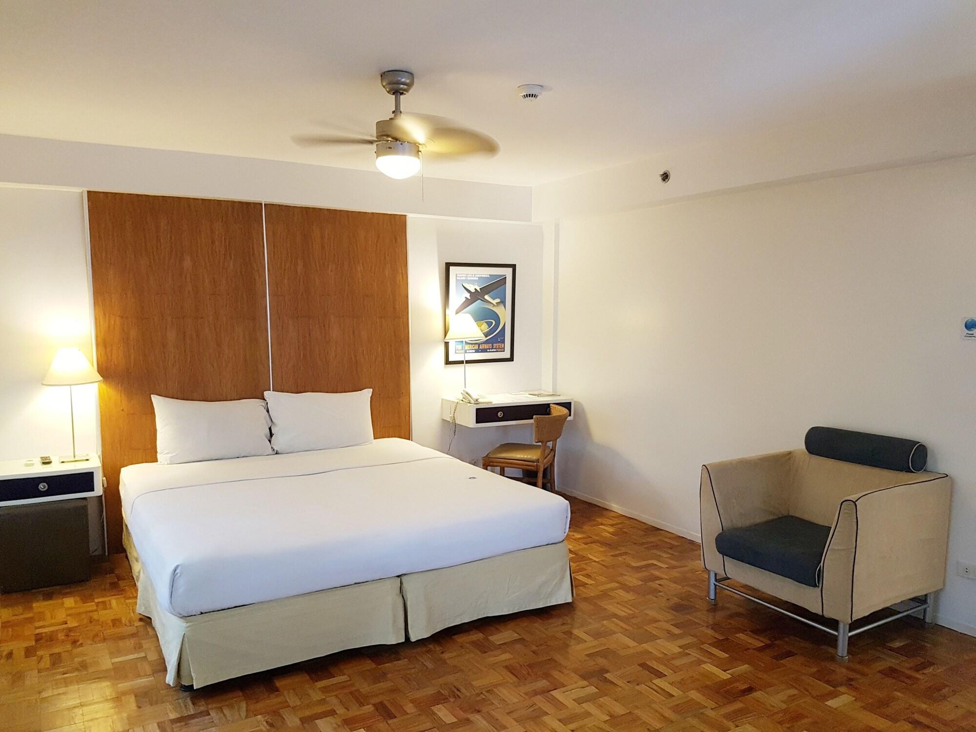 Apartment The Clipper House, Poblacion Makati Manila