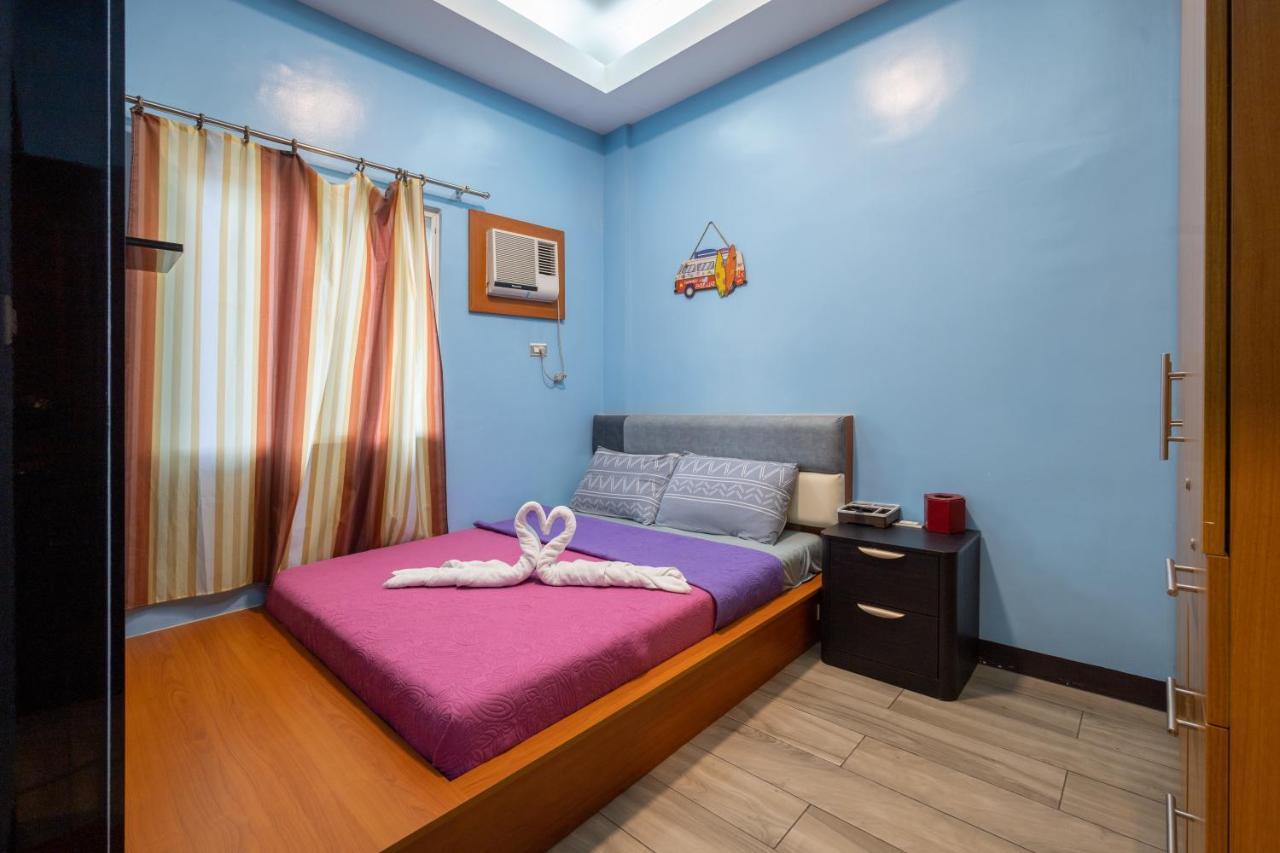 Casa Heradurra Uno/dos Manila