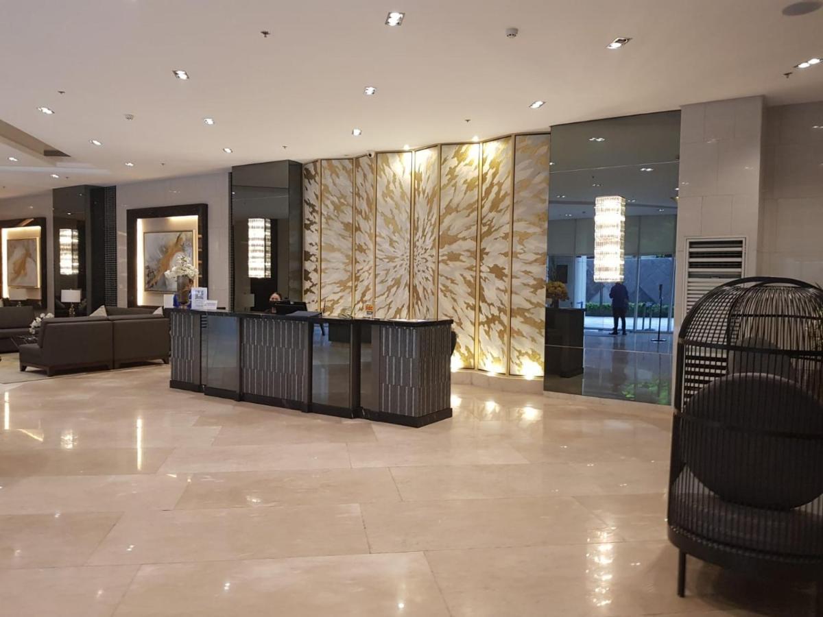 Comfortable 1-bedroom Unit With Balcony At Fame Residences Aparthotel Mandaluyong