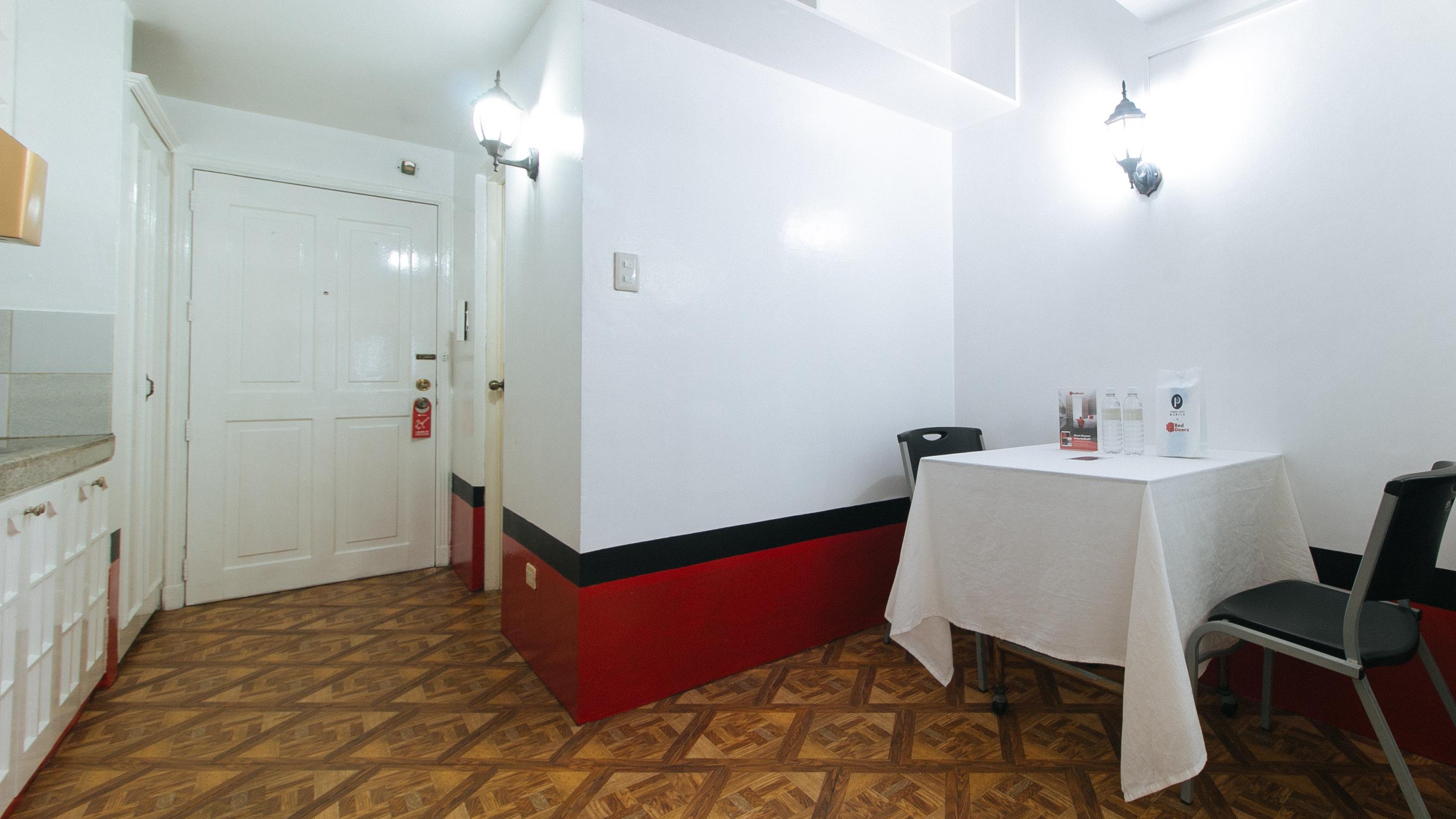 Hotel Reddoorz At The Providence Tower Manila