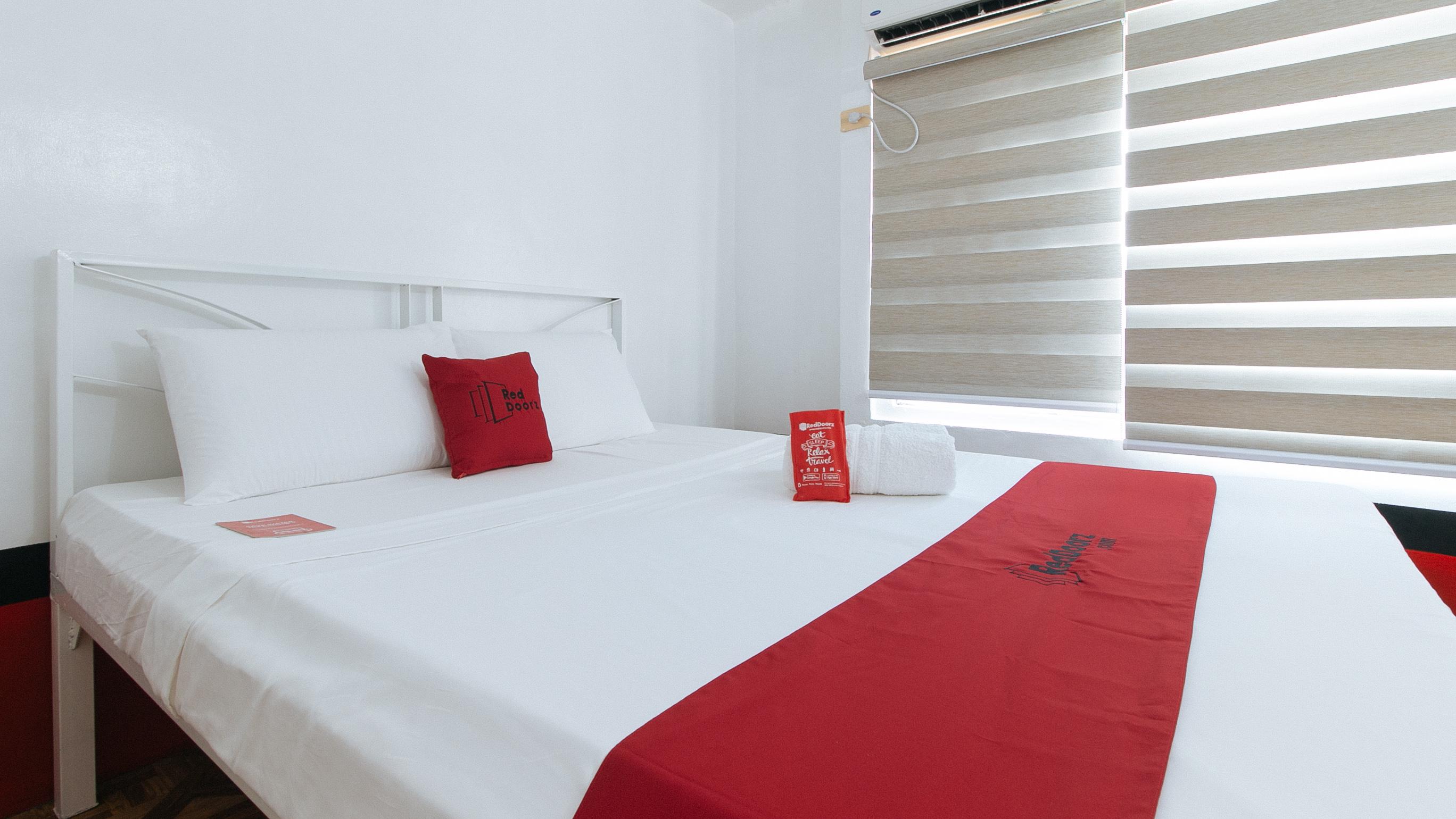 Reddoorz At The Providence Tower Hotel