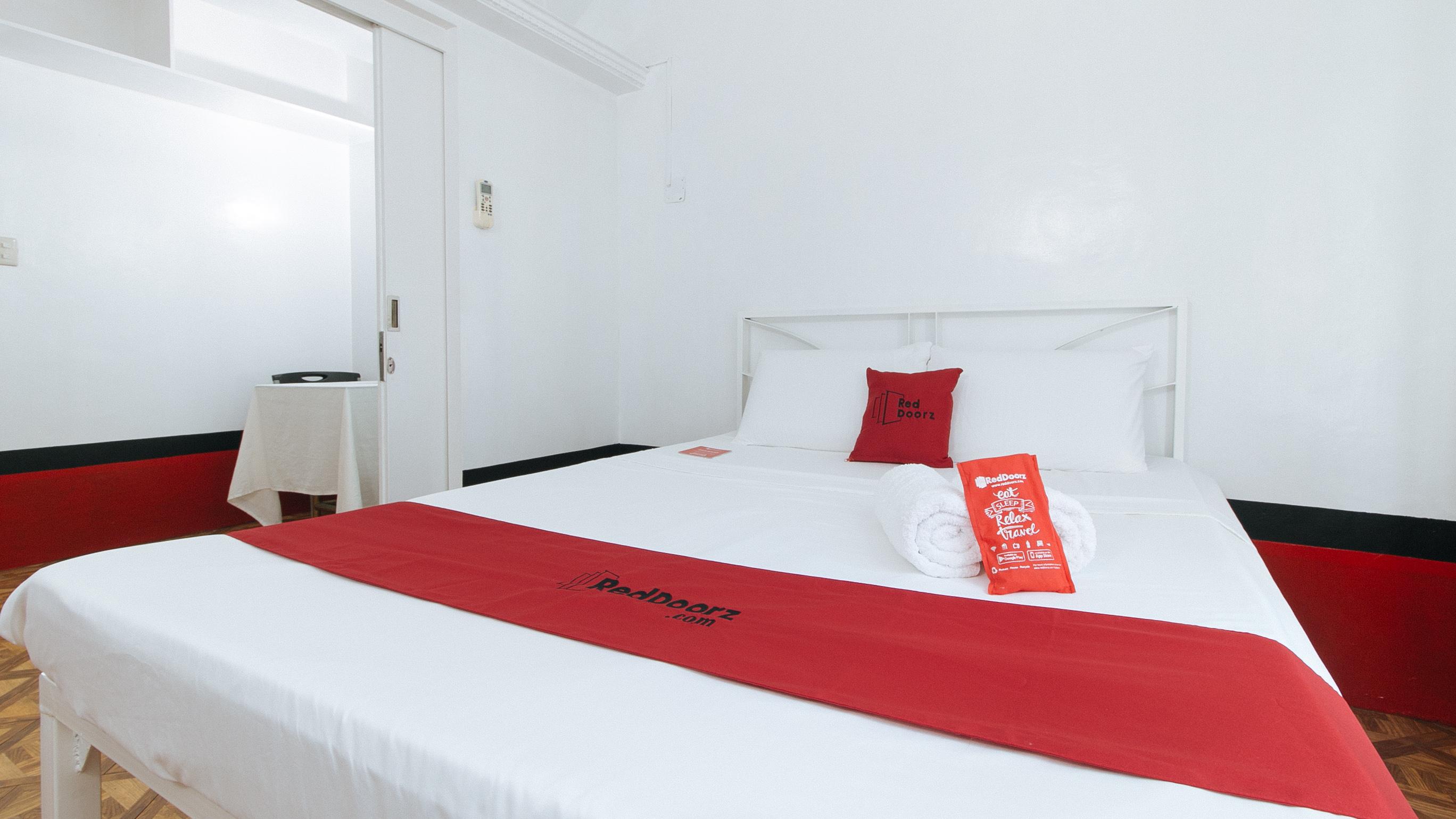 Reddoorz At The Providence Tower Hotel 2*