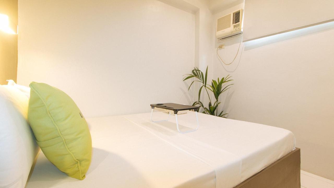 Hotel Urbanview At San Antonio's Place Sampaloc Manila