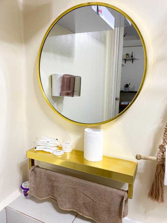 W Staycation 2-br Unit In Pasig Apartamento Manila