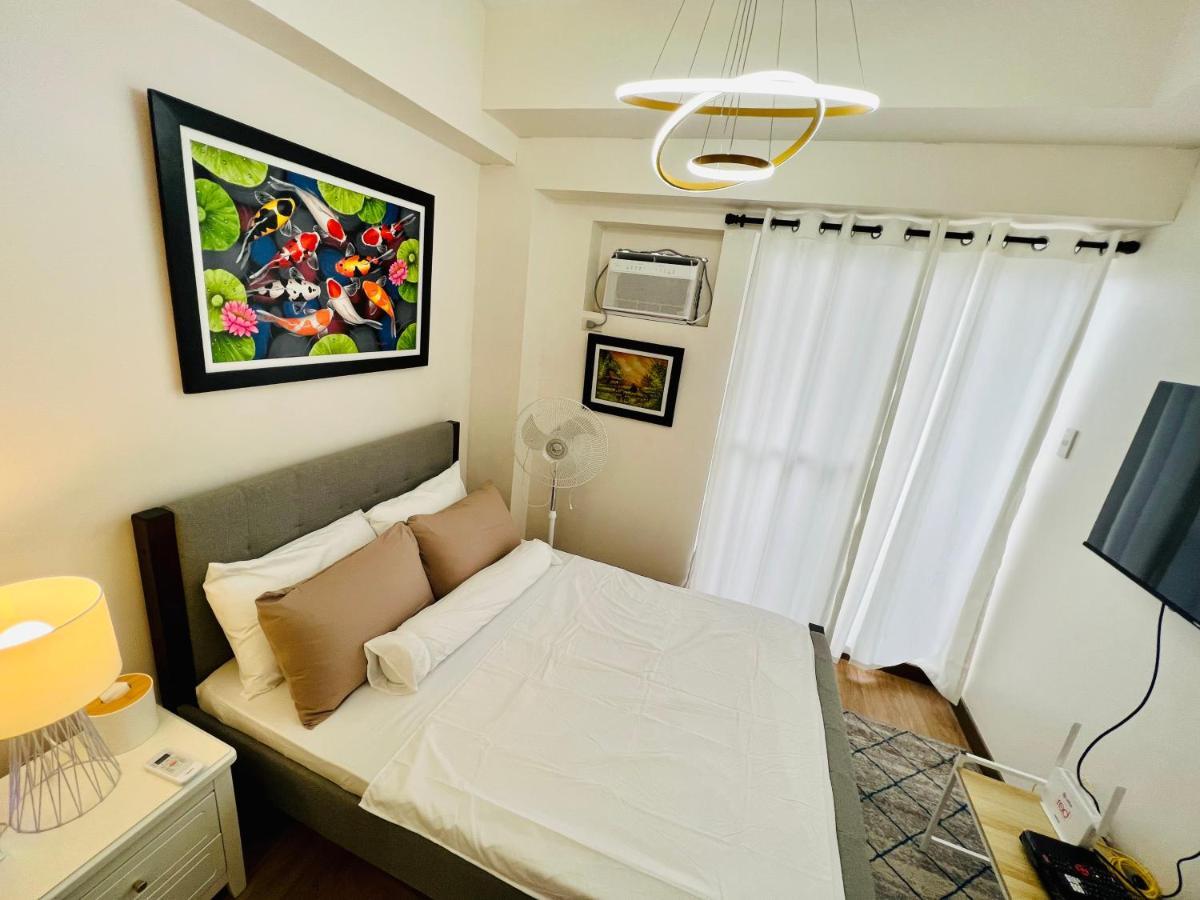 Infina Towers Project 4 Aurora Boulevard Quezon Aparthotel