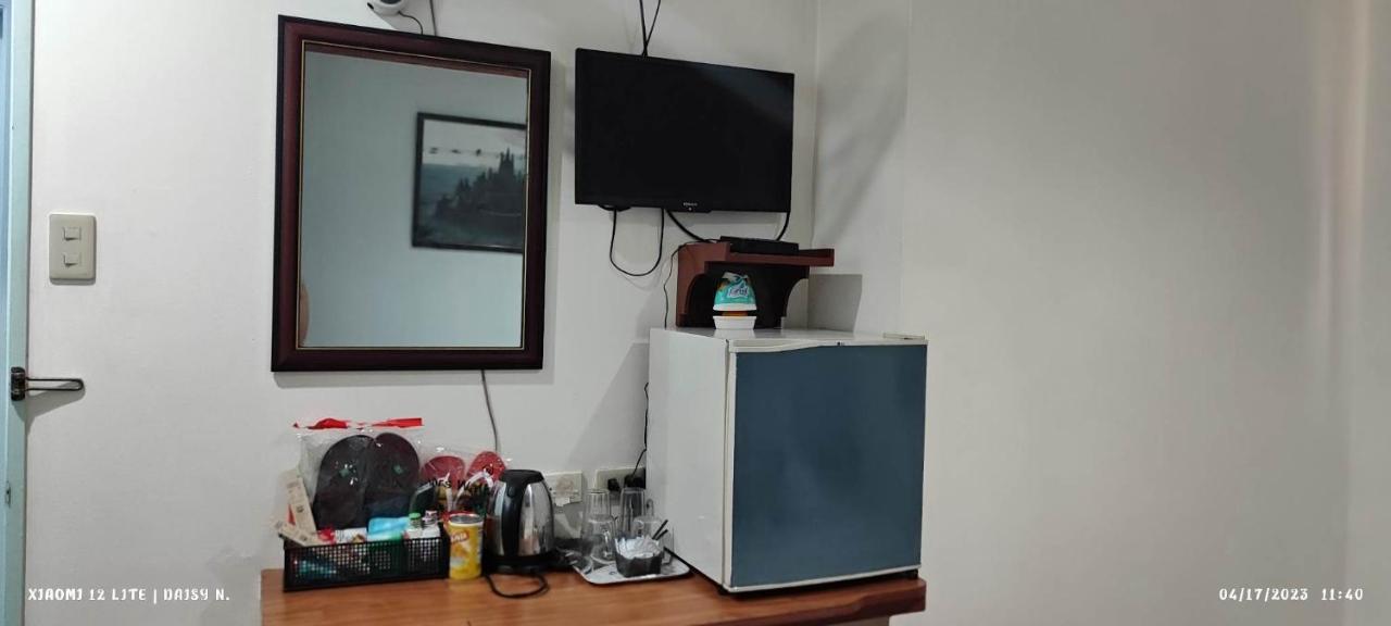 Hotel Duck And Restaurant Manila