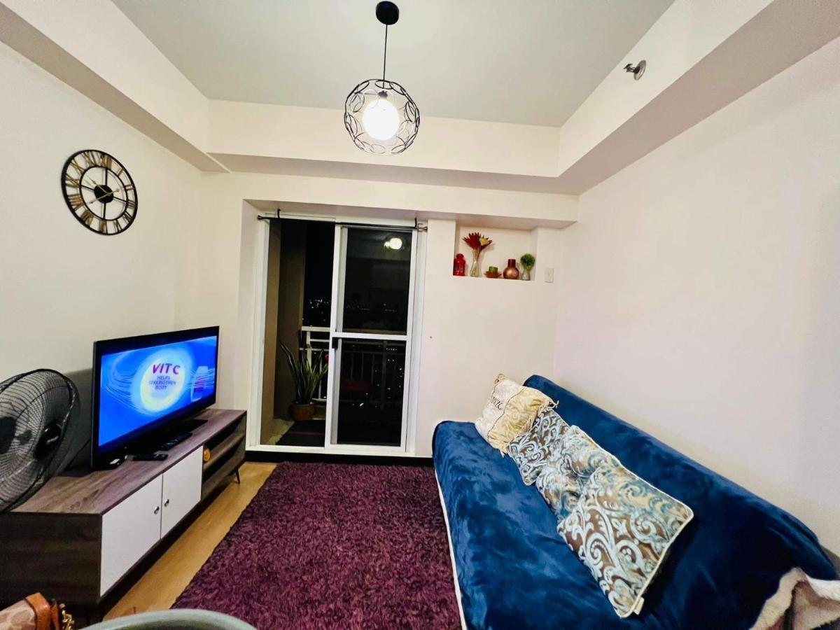 Aparthotel 1 Bedroom Unit At The Celandine Near Ayala Cloverleaf Mall Manila