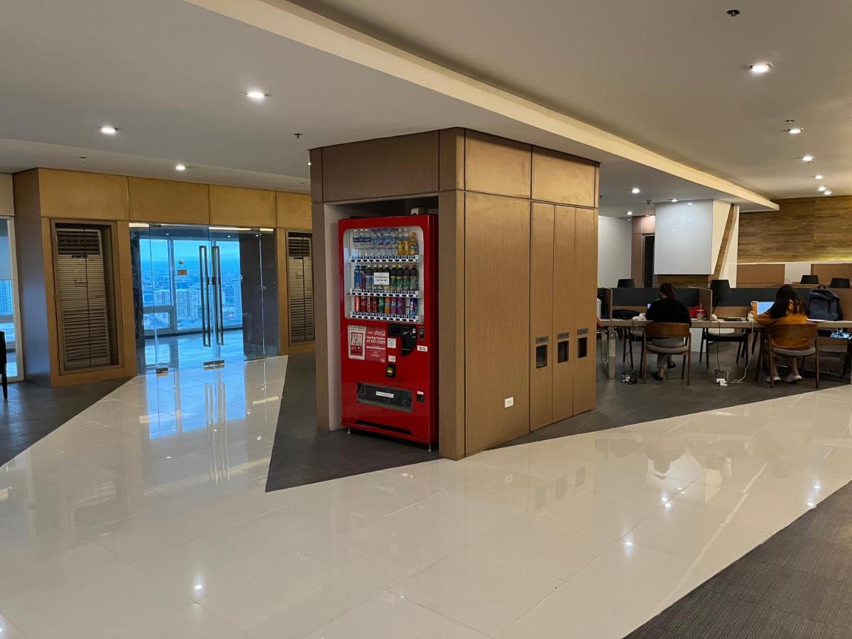 Jc Condo, Smdc Malate Taft
