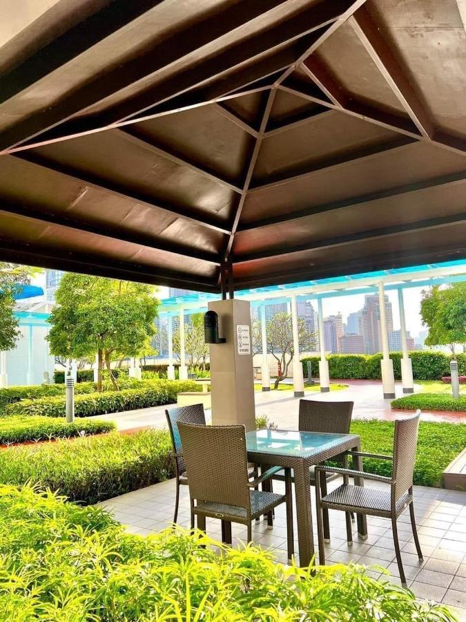 Stonewood In Jazz Residences Makati 2x Bigger Unit Apartment