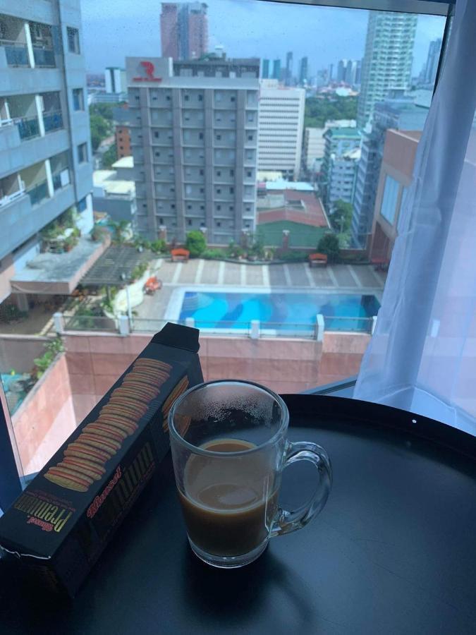 Comfy Grand Riviera Suite, Roxas Blvd Ermita Infront Of Us Embassy Manila