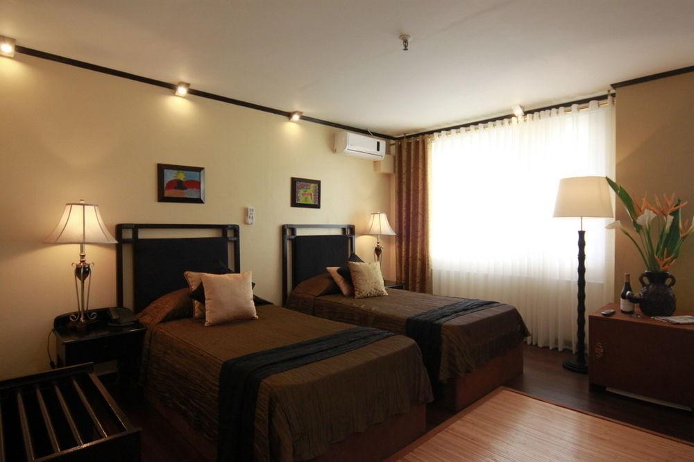 Manor 3*