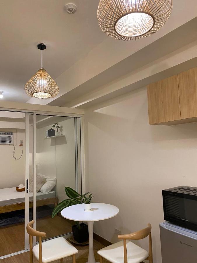 Tiny Infina Towers Condominium Near Anonas, Cubao, Katipunan