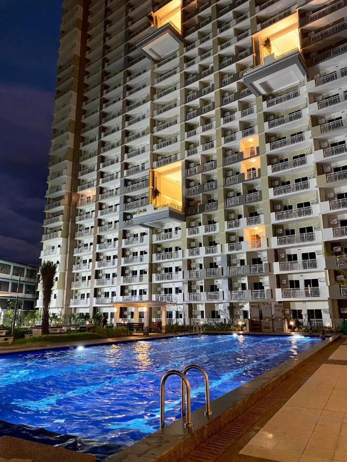 Tiny Infina Towers Condominium Near Anonas, Cubao, Katipunan