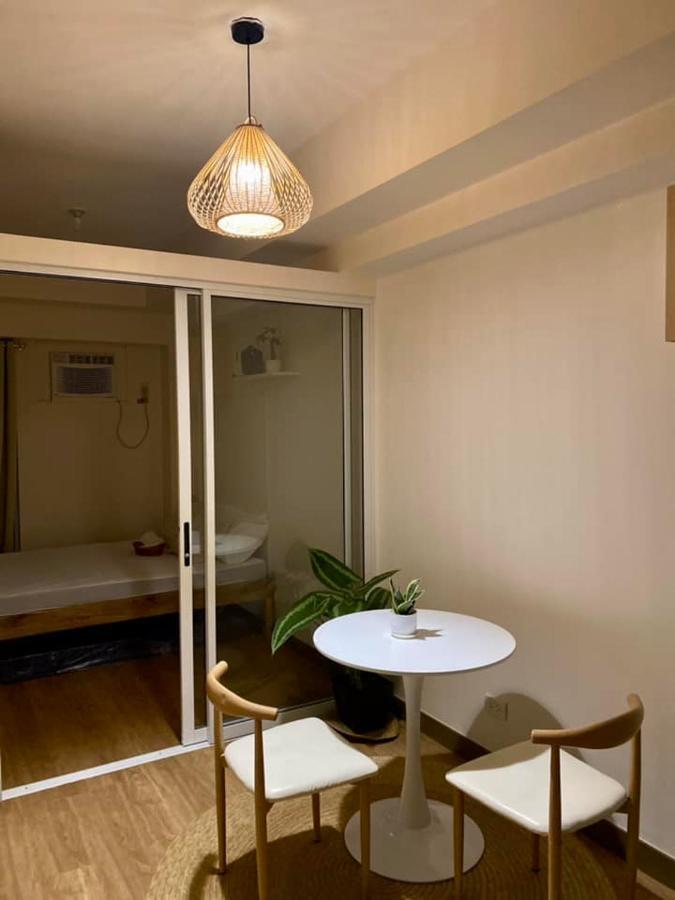 Tiny Infina Towers Condominium Near Anonas, Cubao, Katipunan * Manila