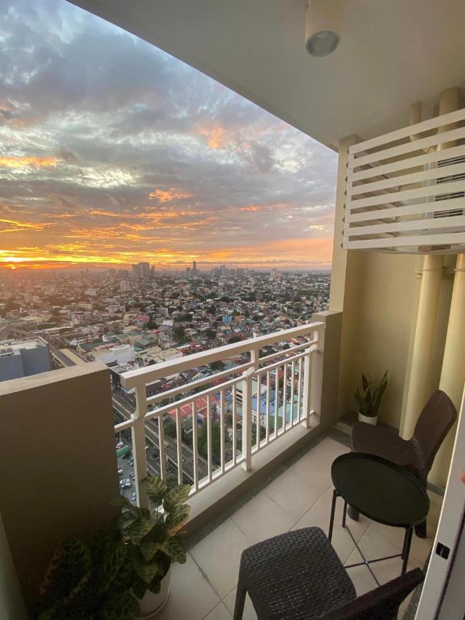 Aparthotel Tiny Infina Towers Condominium Near Anonas, Cubao, Katipunan Manila