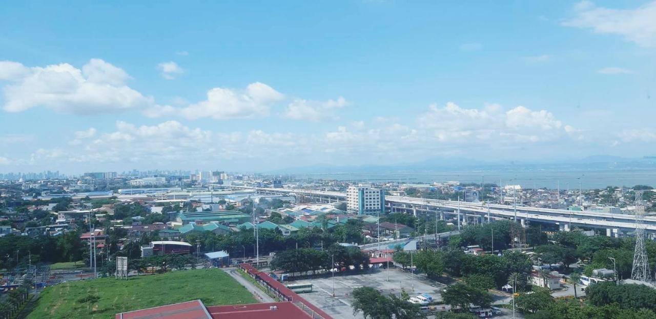 Entrata Alabang Hotel