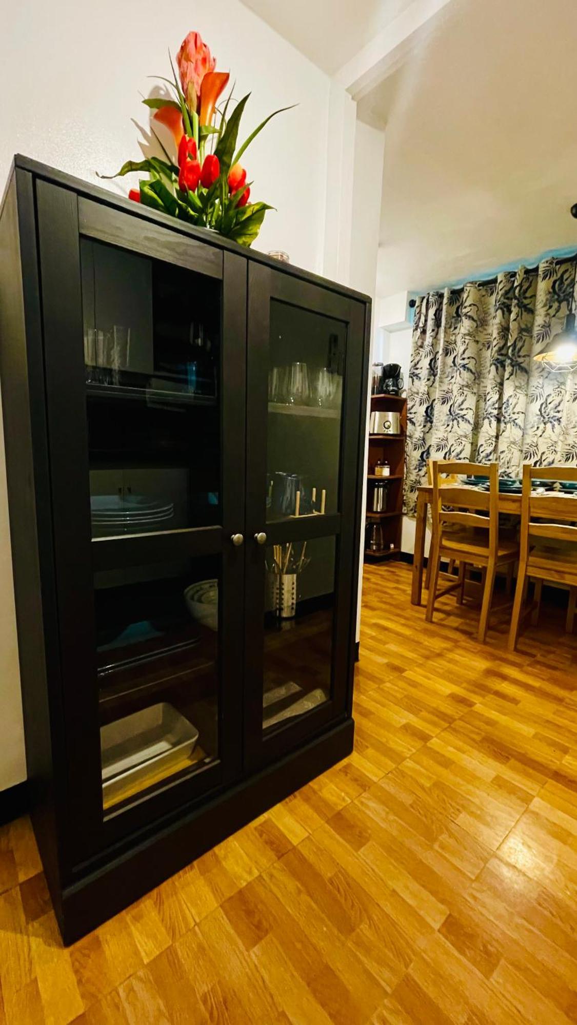 2 Bedroom In The Center Of Mm * Manila
