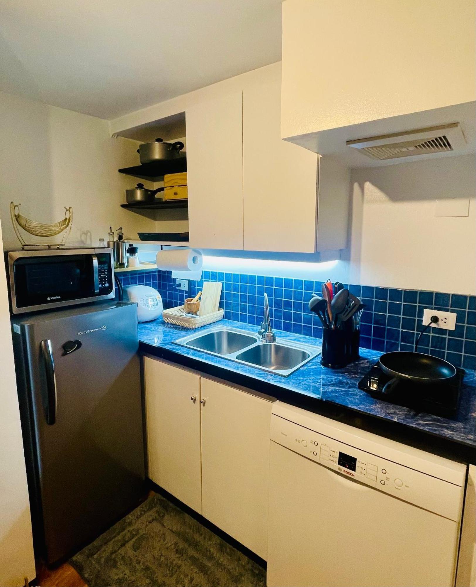 2 Bedroom In The Center Of Mm Apartment *