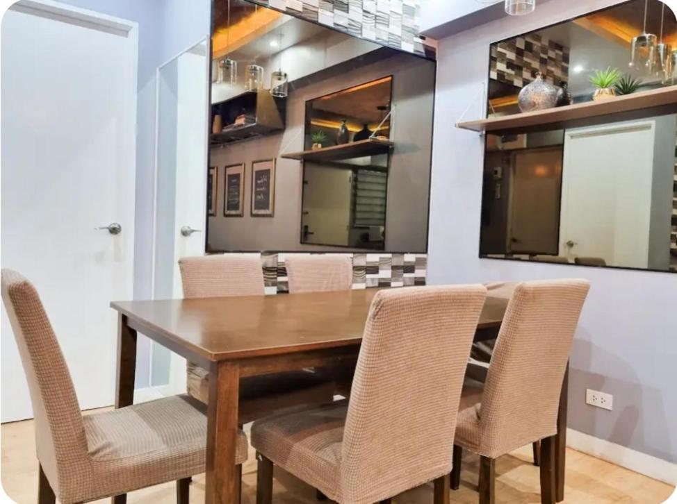 Elegant & Spacious Two-Bedroom Condo At Torre De Manila Condo With Breathtaking Views, Perfect For Relaxation & Comfort * Manila