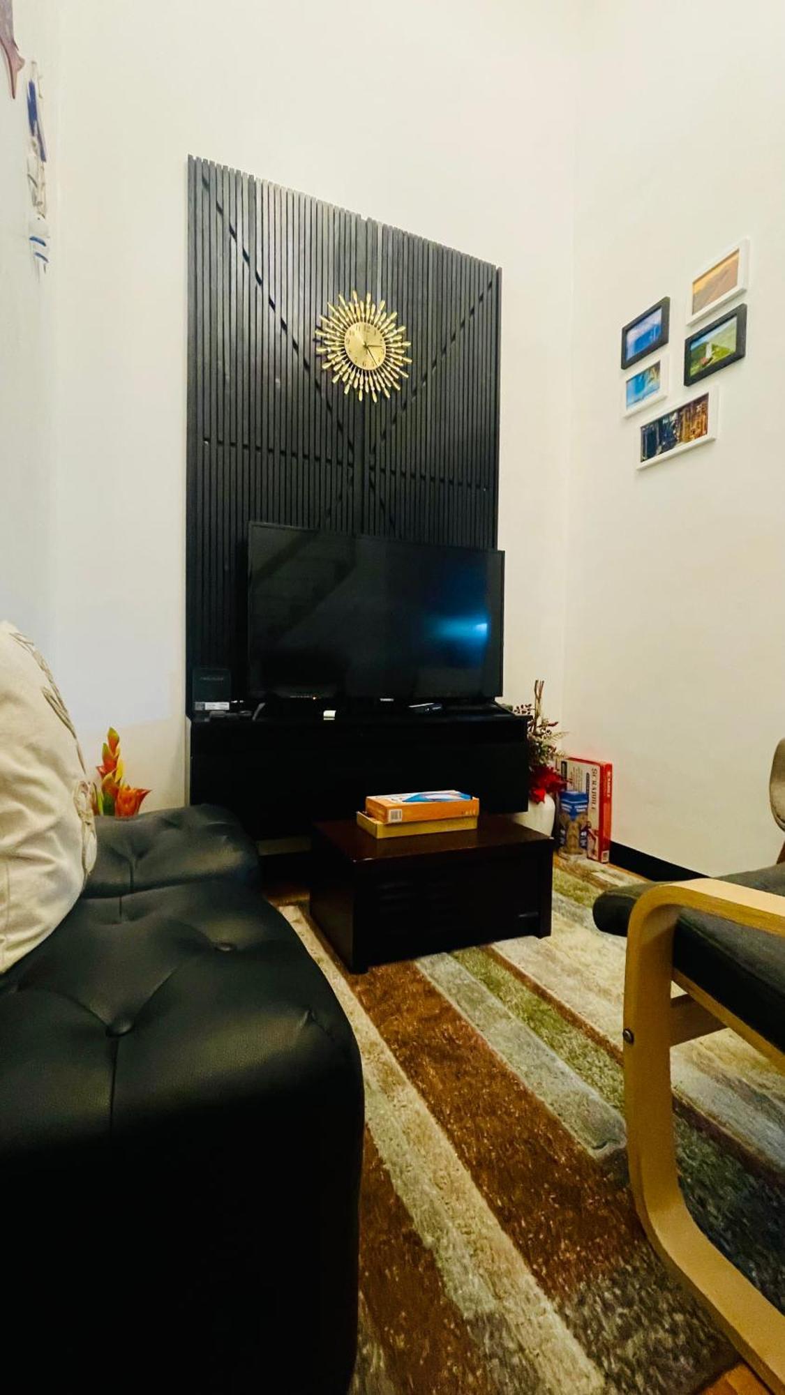 2 Bedroom In The Center Of Mm Apartment *