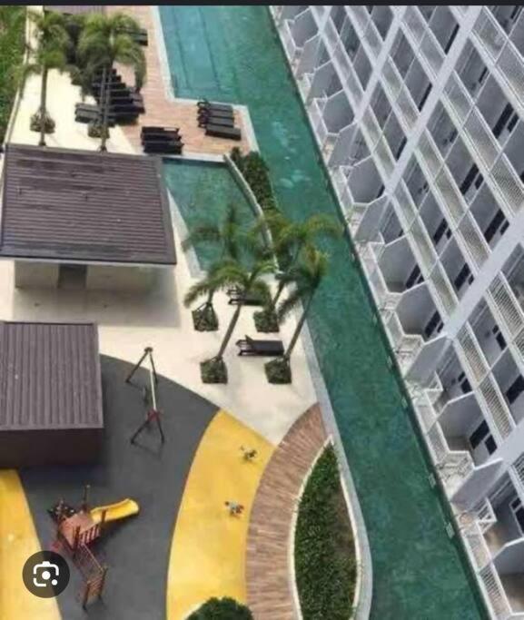 Smdc Breeze Apartment *