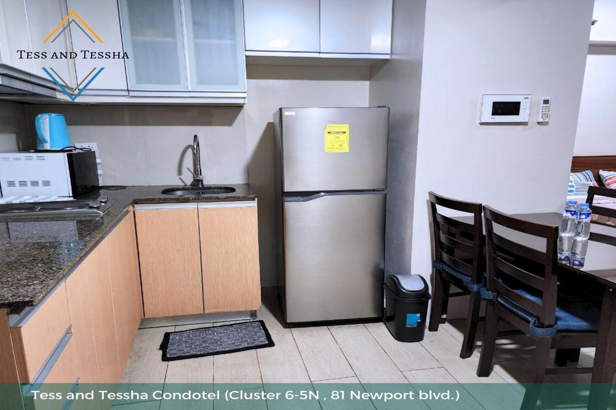 Apartment Tess And Tessha Condotel Near T3 Airport Manila