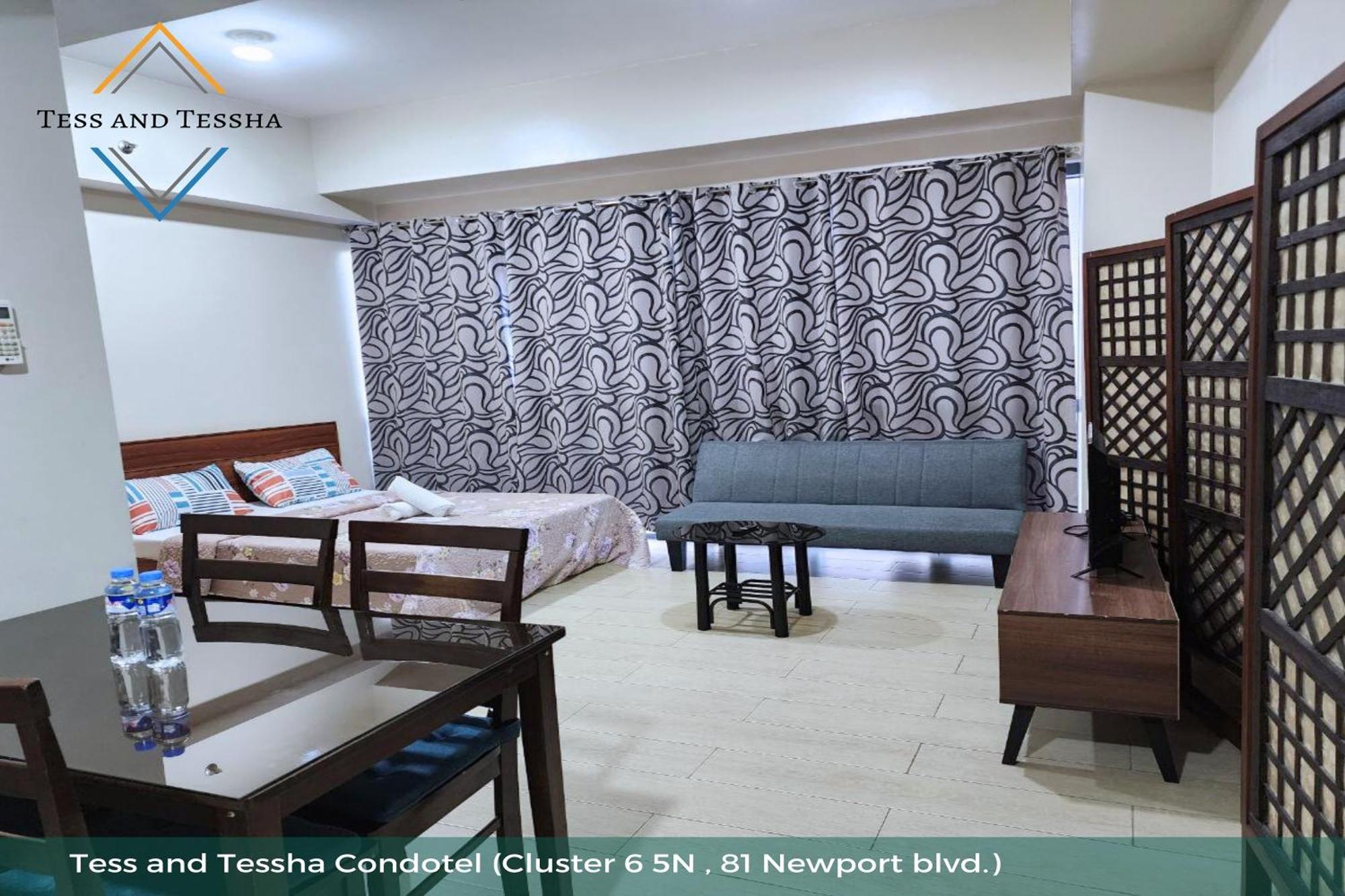 Tess And Tessha Condotel Near T3 Airport