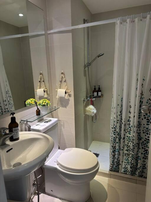 Apartment Cozy Nest At Azure Residences Manila