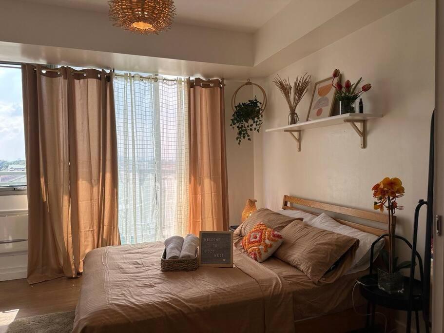 Cozy Nest At Azure Residences Apartment *