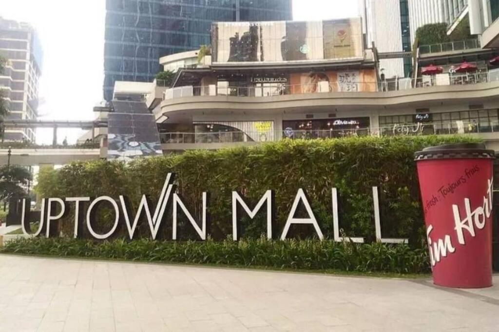 Chic 1br In Bgc. *