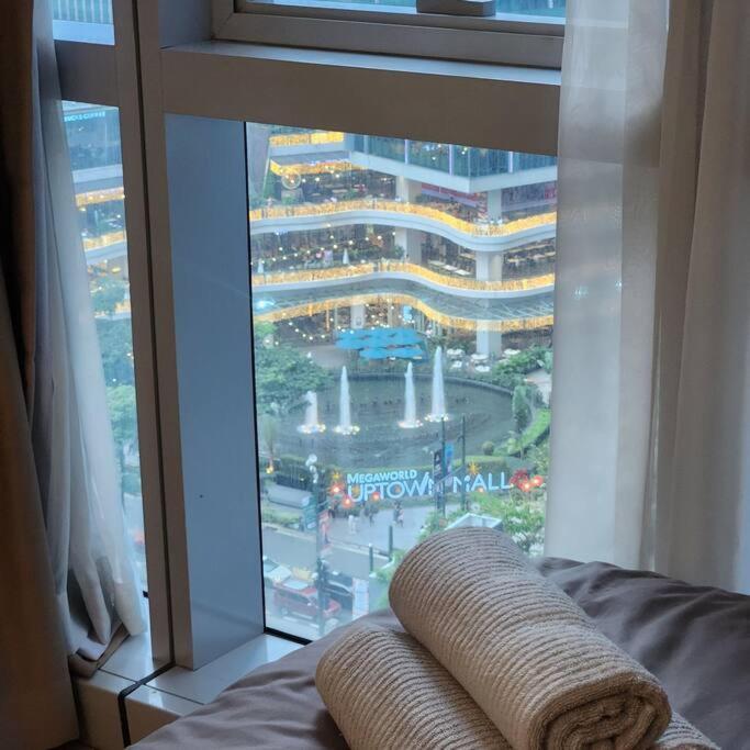 Chic 1br In Bgc.