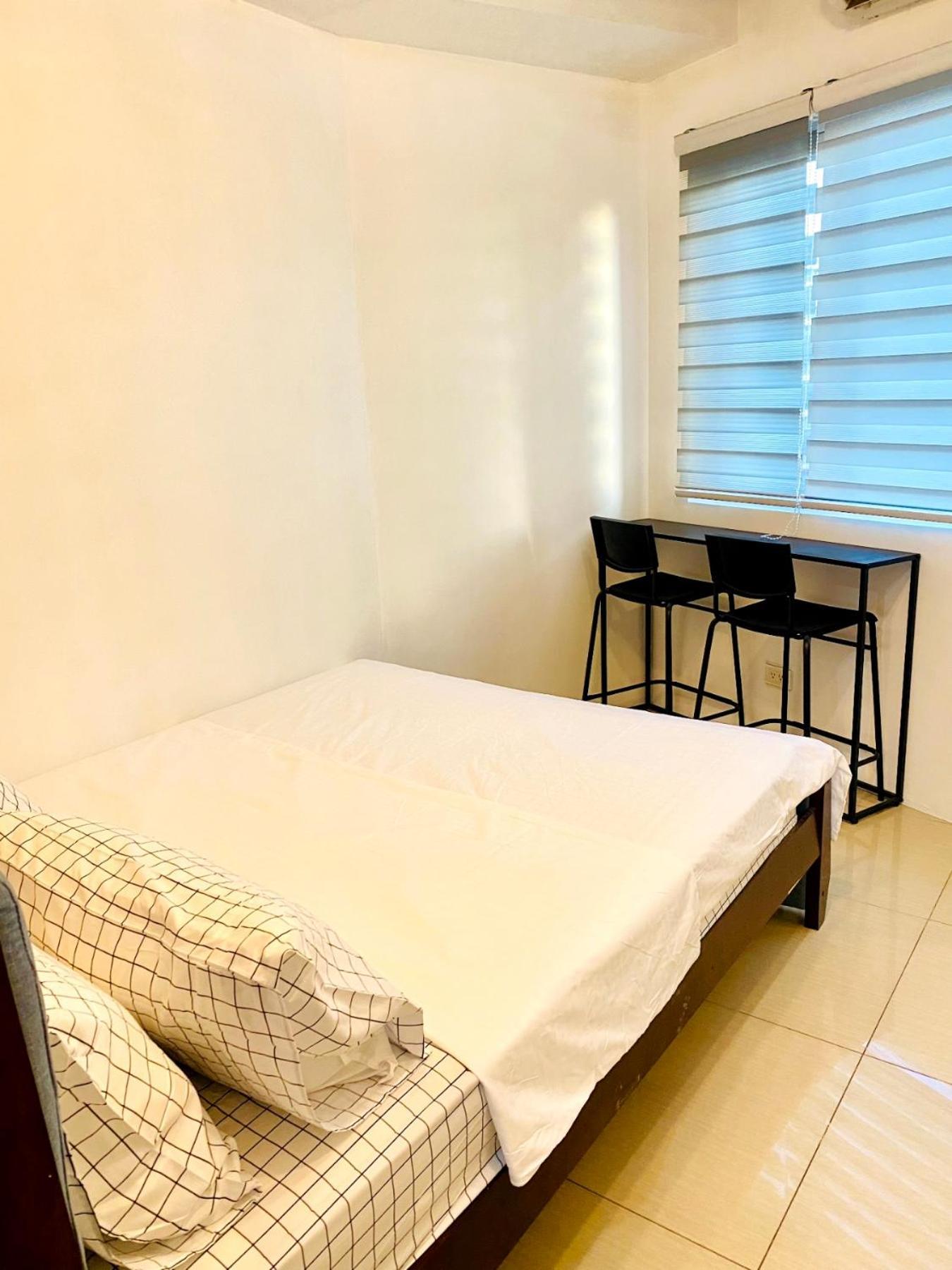 D'hideout In Shell Residences Moa Pasay Aparthotel *