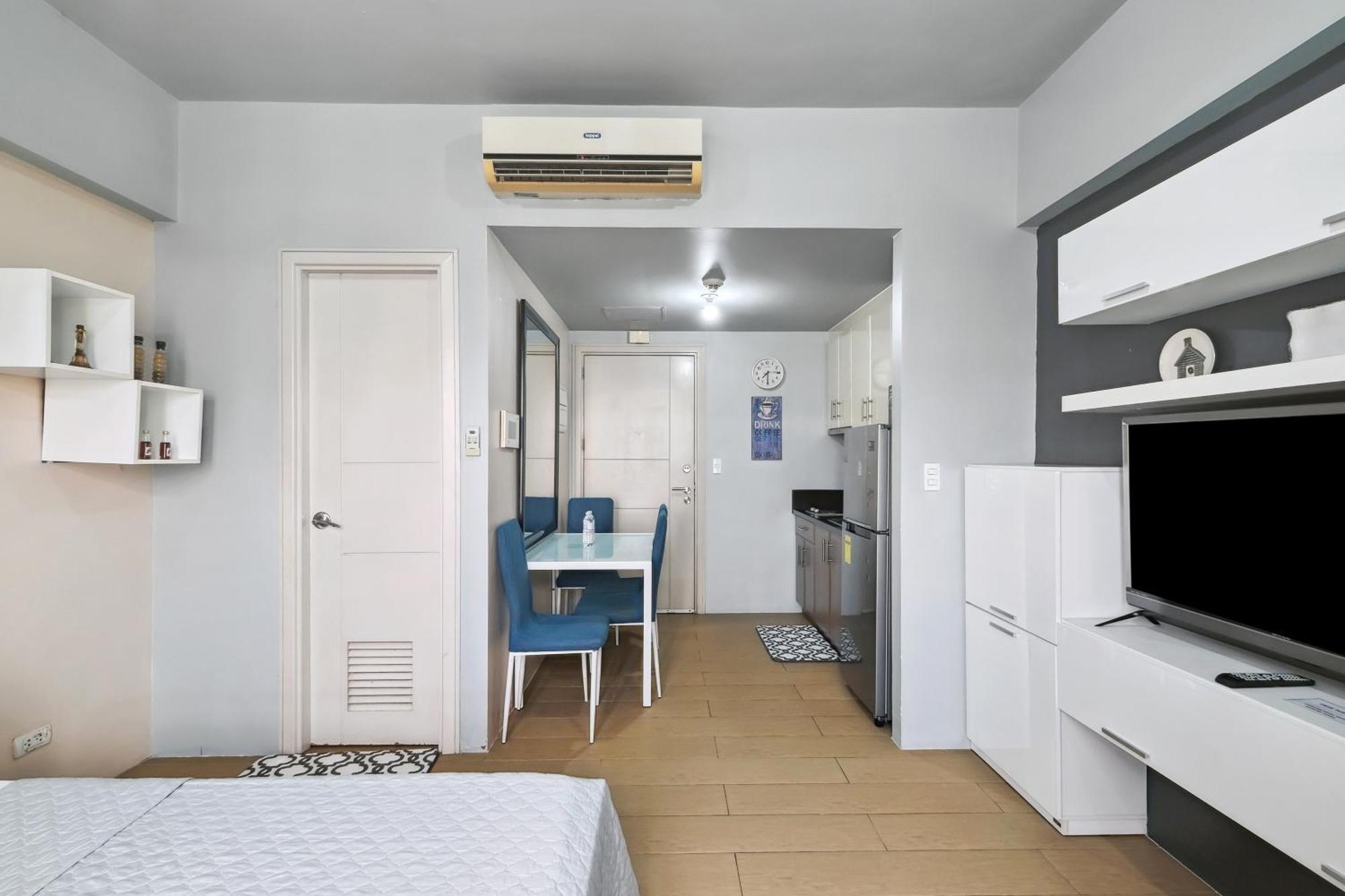 Apartment Tess And Tessha Condotel Near T3 Airport Manila