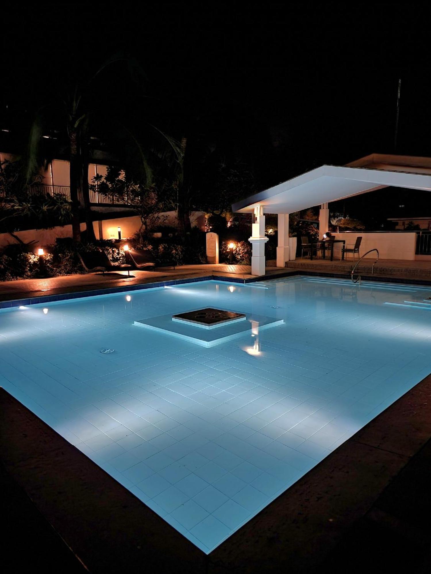 High-tech At Grass Residences -2 Persons Only, Quezon Apartment Manila