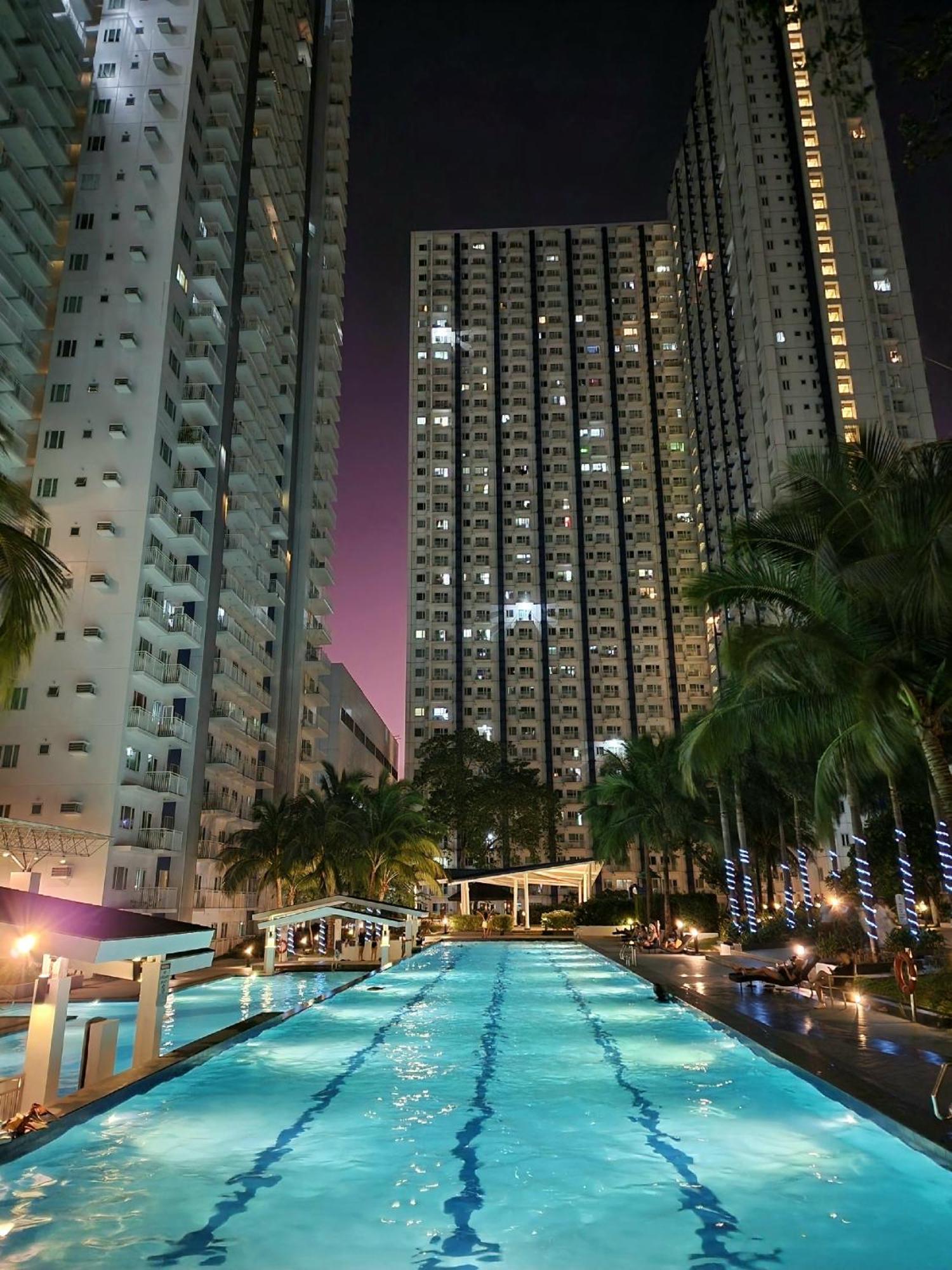 High-tech At Grass Residences -2 Persons Only, Quezon * Manila